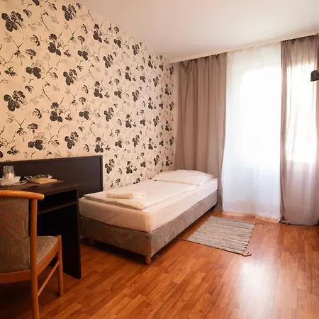 Westend#202 Apartment